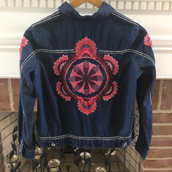 Jackets & Blazers - Final! Embroidered denim jacket, xs